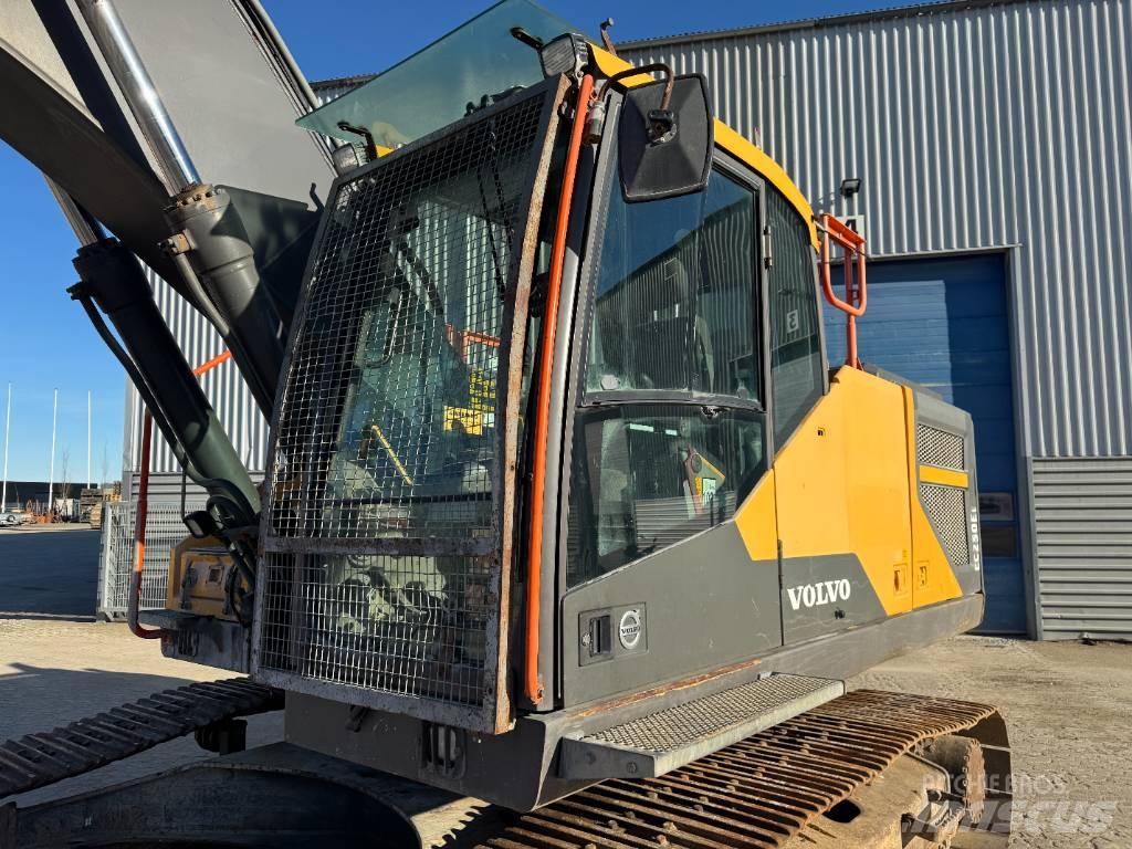 Volvo EC 250 EL Paletli ekskavatörler