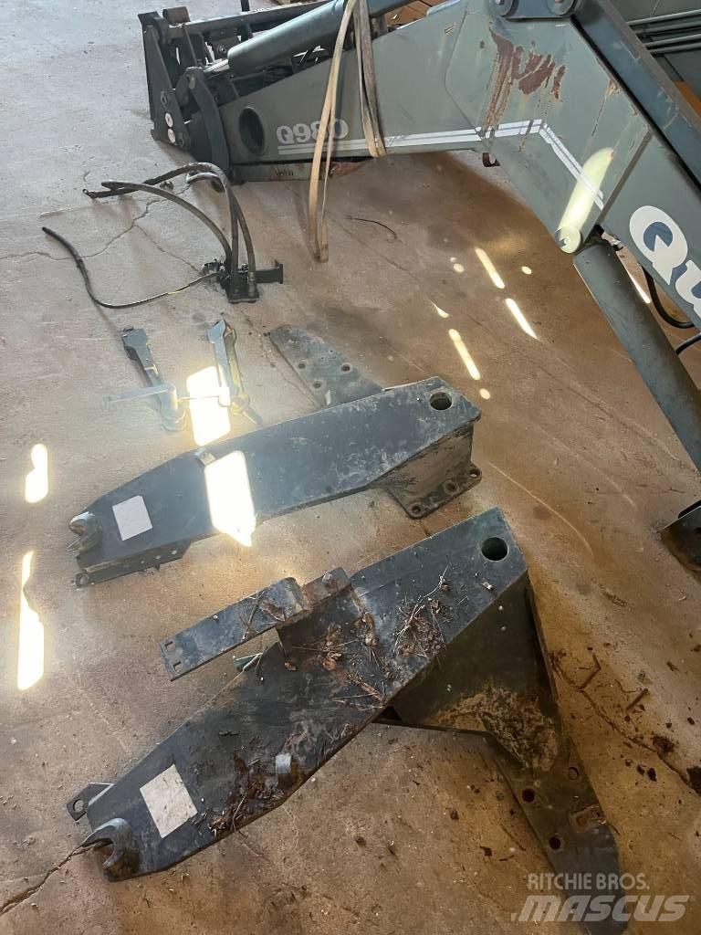 Ålö Frontlastare 980 Ön yükleyici ve kazicilar