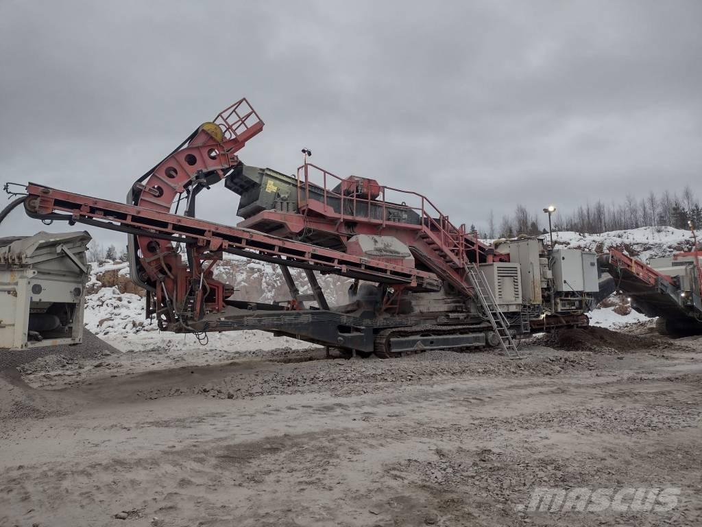 Sandvik UH 450 E Gezer kırıcılar