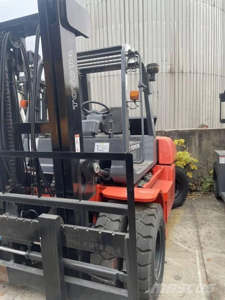 Toyota 7 Ton Dizel forkliftler