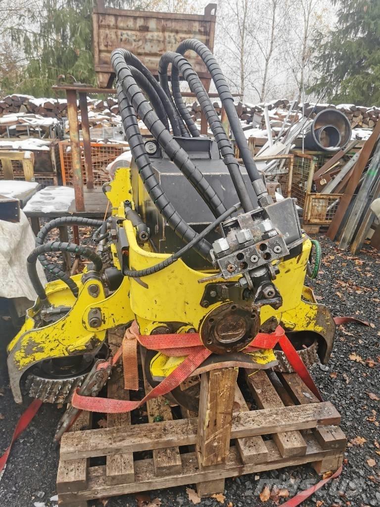 John Deere H 415 Agaç kesme robotlari
