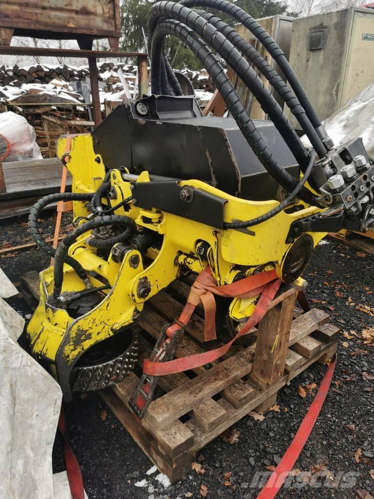 John Deere H 415 Agaç kesme robotlari