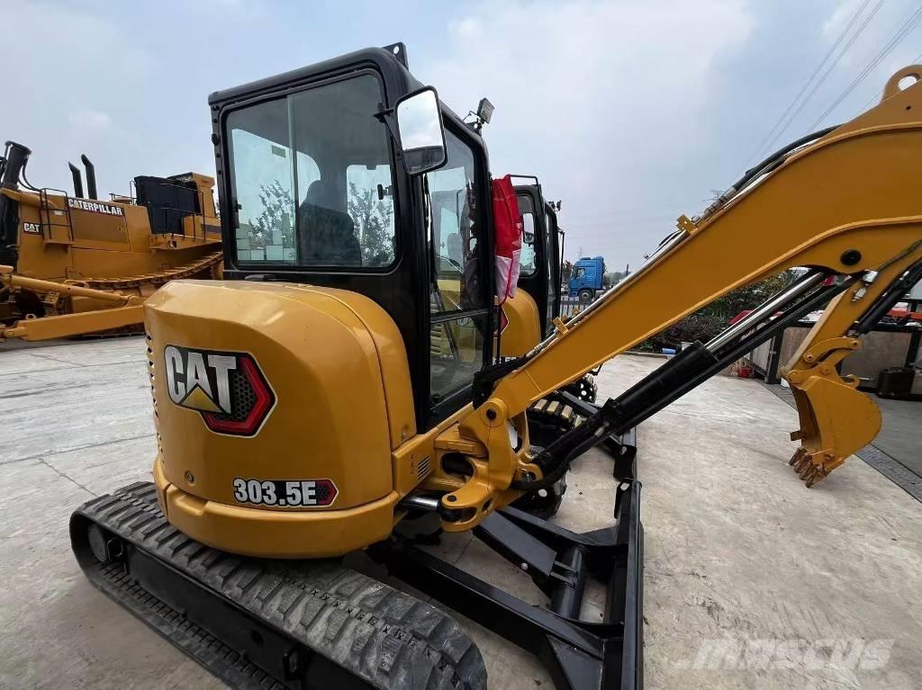 CAT 303.5 E Mini ekskavatörler, 7 tona dek