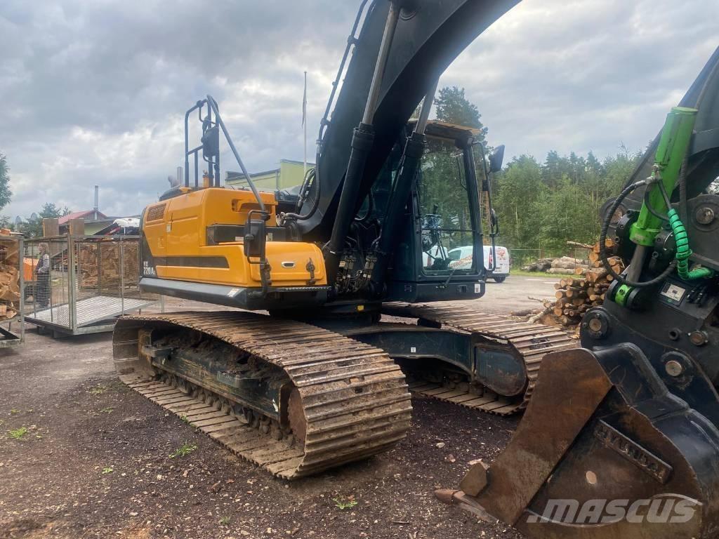 Hyundai HX 220 AL Paletli ekskavatörler