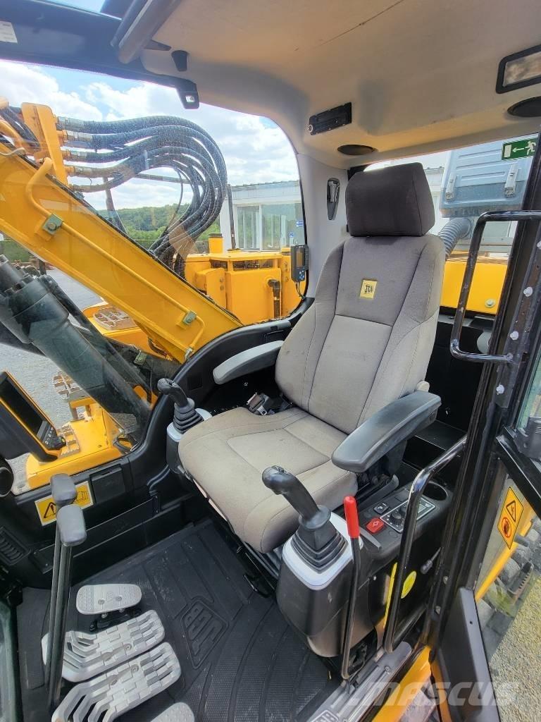 JCB JZ 140 LC Paletli ekskavatörler