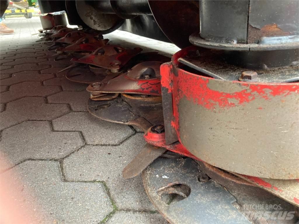 Vicon Extra 332 XF Diskli çayir biçme makinasi