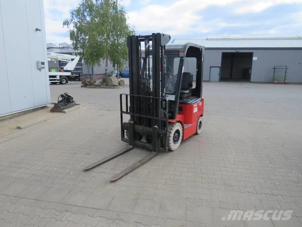 EP EFL 181 Elektrikli forkliftler