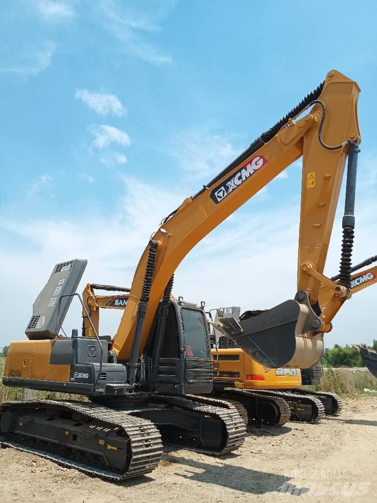 XCMG XE215DA Paletli ekskavatörler