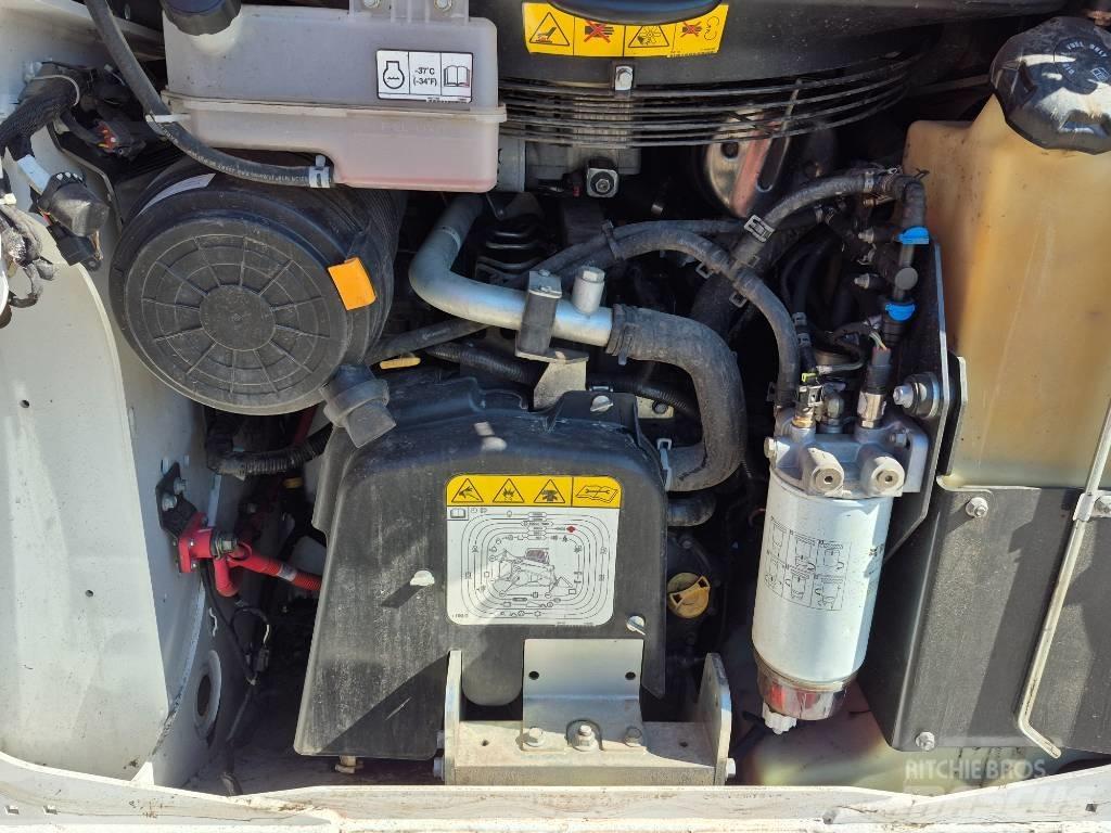 Bobcat S 76 Skid steer loderler