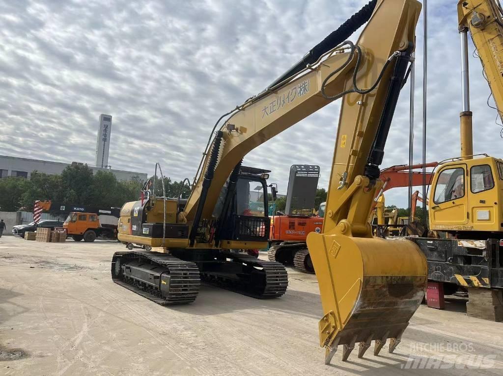 CAT 320 D Paletli ekskavatörler