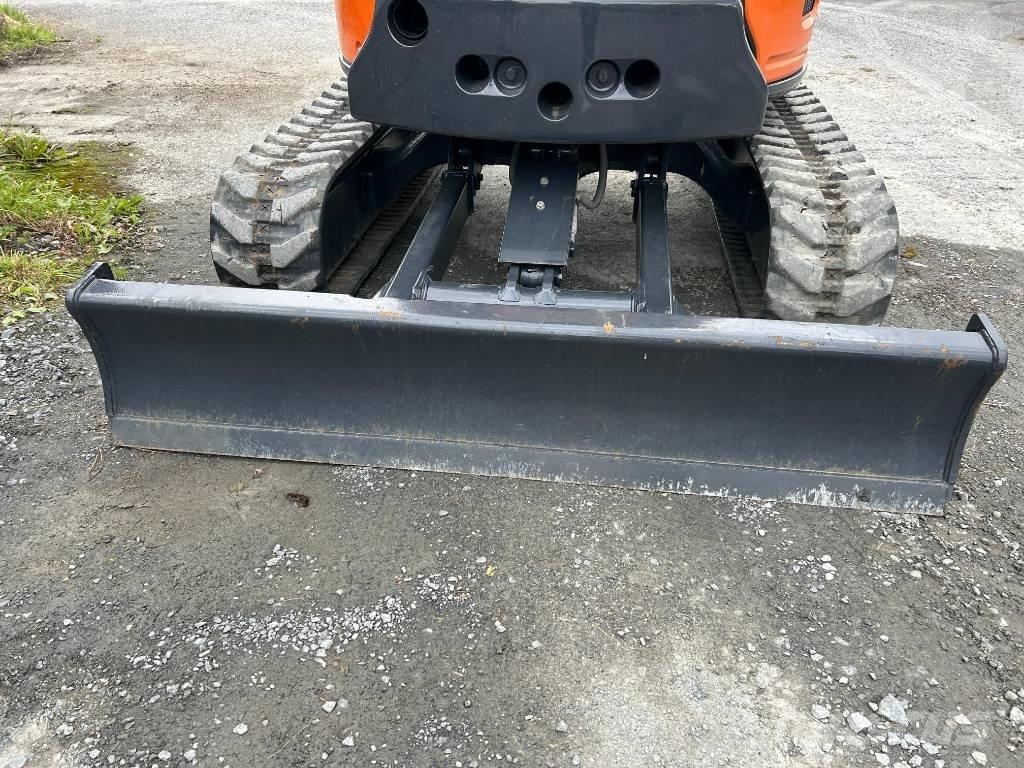 Hitachi ZX 38 U-6 Mini ekskavatörler, 7 tona dek
