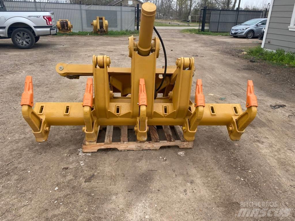 CAT 140 H Diger