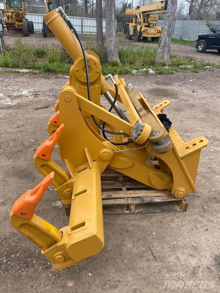 CAT 140 H Diger