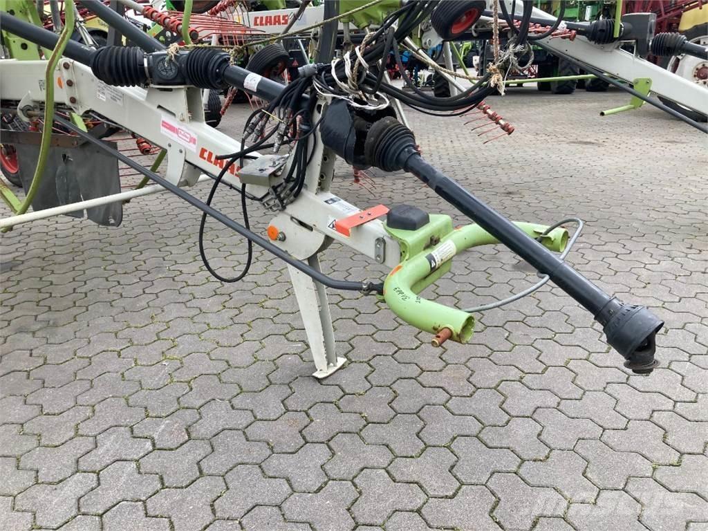 CLAAS Liner 2800 Kendi yürür saman makinaları