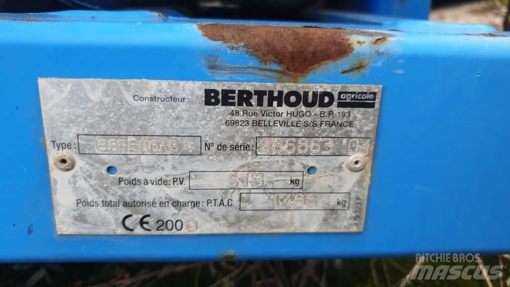 Berthoud Winair 1500 Sıvı gübre serpme makineleri
