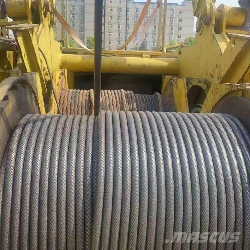 Kobelco 7150 Paletli vinçler
