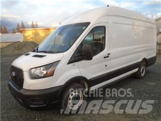 Ford Transit 250 Panel vanlar