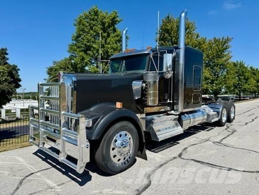 Kenworth W 900 Çekiciler