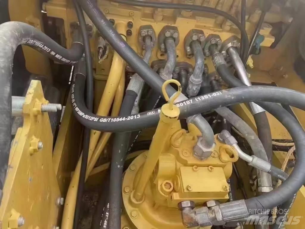 CAT 320 D Paletli ekskavatörler
