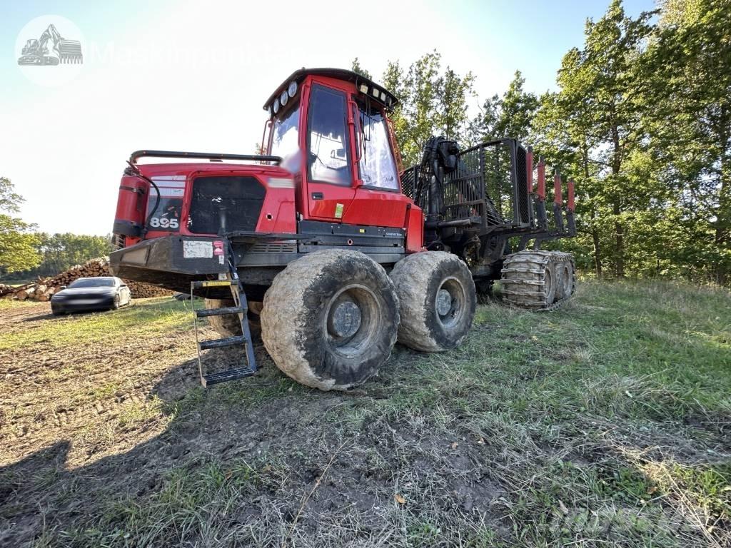 Komatsu 895 Tomruk yükleyici traktörler