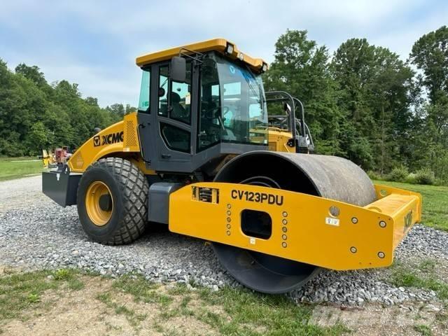 XCMG CV 123 PDU Tek tamburlu silindirler