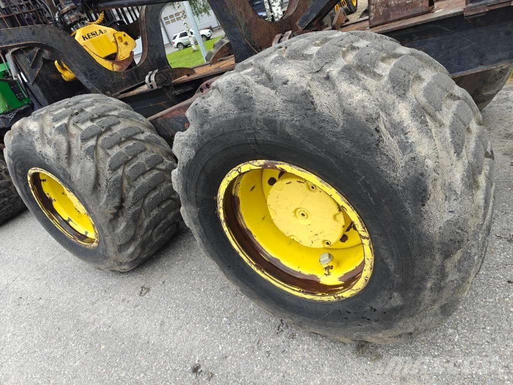 John Deere 1210 E Biçerdöverler