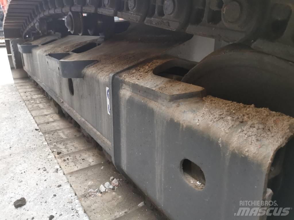 Komatsu PC 200 LC-8 Paletli ekskavatörler