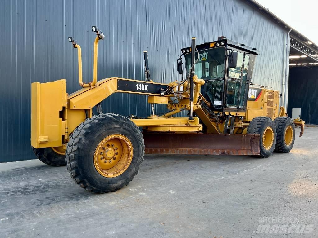 CAT 140K Greyderler