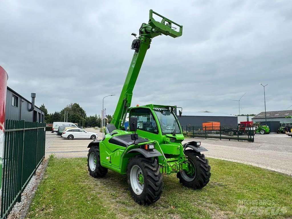 Merlo TF42.7CS Tarimsal teleskopik yükleyiciler