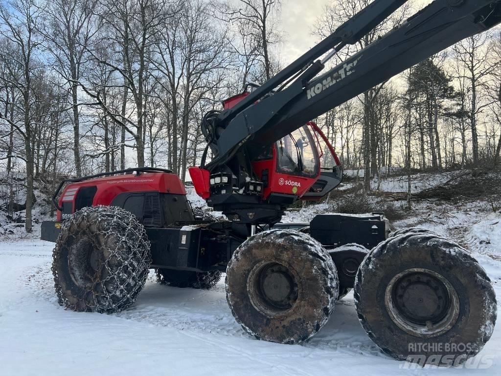 Komatsu 951 Biçerdöverler