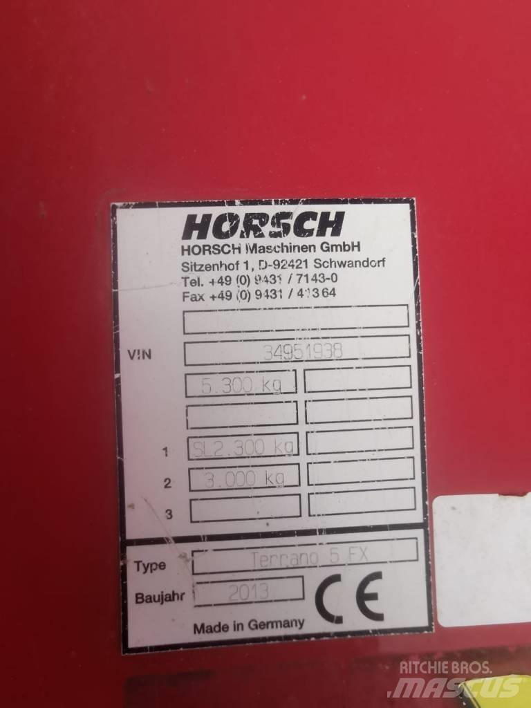 Horsch Terrano 5 FX Kültivatörler