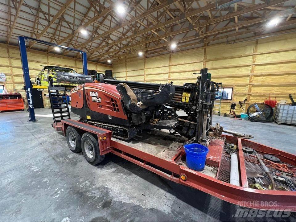 Ditch Witch jt1220 Yatay sondaj makineleri