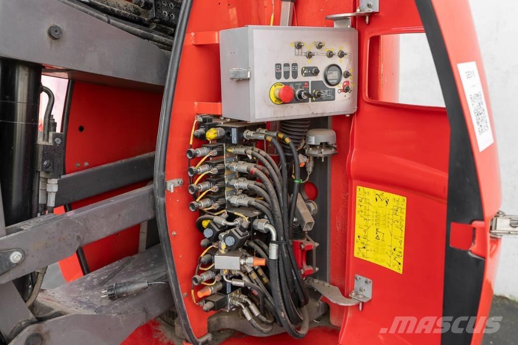 Manitou 120 AETJ C Körüklü personel platformları