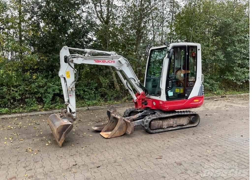 Takeuchi TB228 Mini ekskavatörler, 7 tona dek