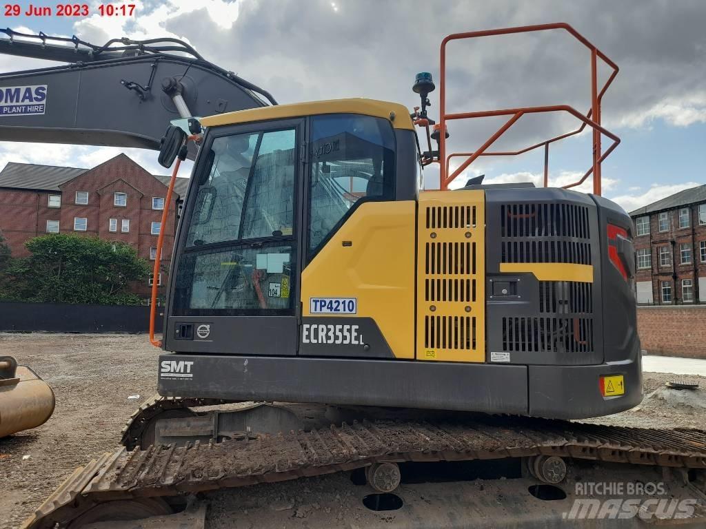 Volvo ECR355EL Paletli ekskavatörler