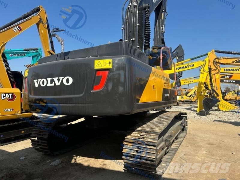Volvo EC 300 D L Paletli ekskavatörler