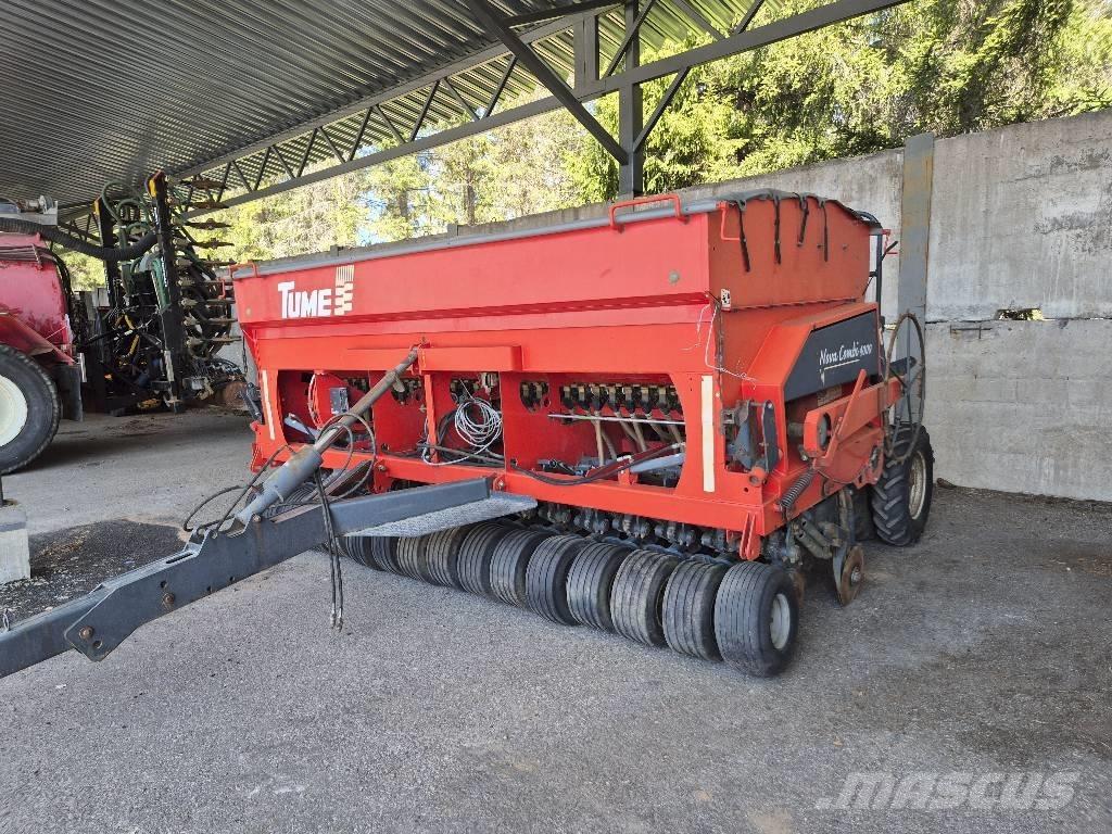 Tume Nova Combi 4000 Sivi gübre ve ilaç tankerleri