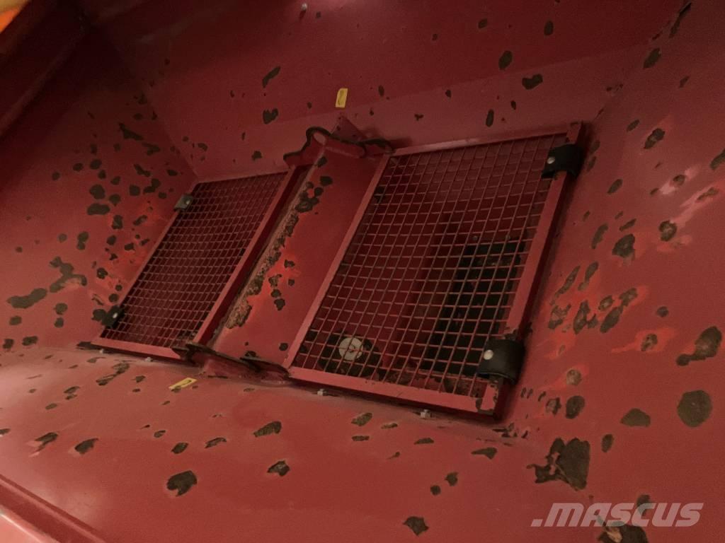 Bredal B2XL Gübre dagitma tankerleri