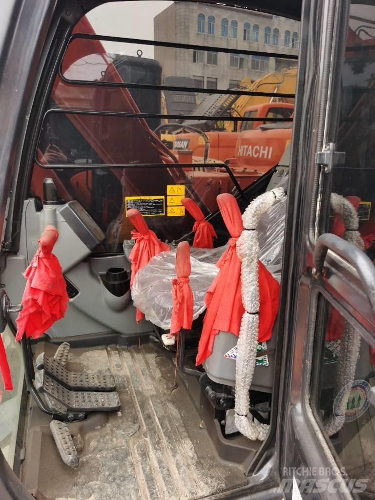 Hitachi ZX 70 Paletli ekskavatörler