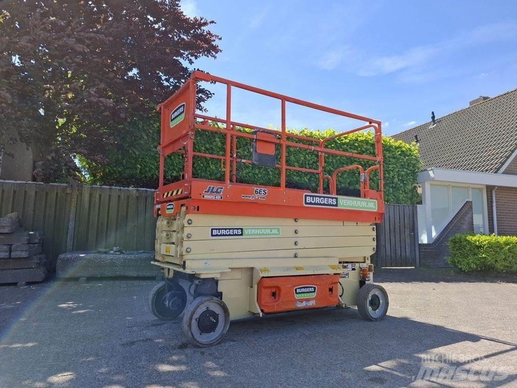 JLG 3246ES Makasli platformlar