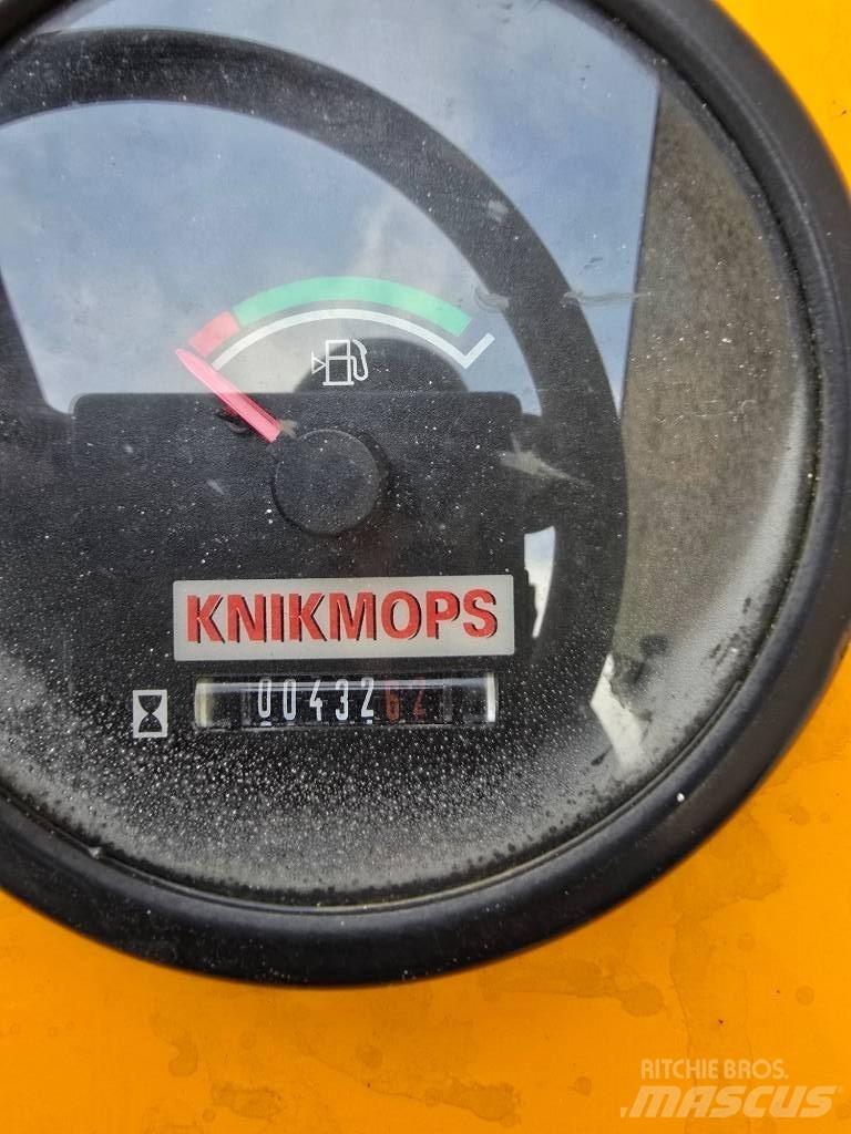Knikmops 100 Tekerlekli yükleyiciler