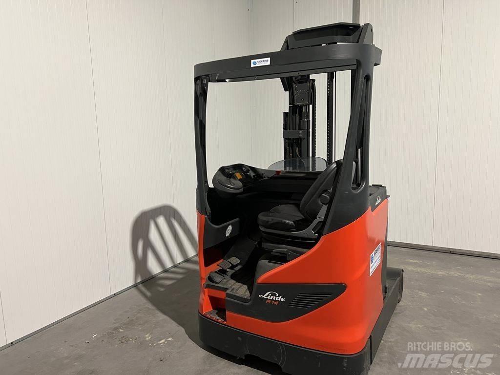 Linde R14 Reach truck - depo içi istif araçları