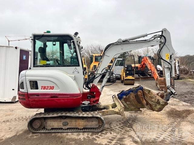 Takeuchi TB 230 Mini ekskavatörler, 7 tona dek