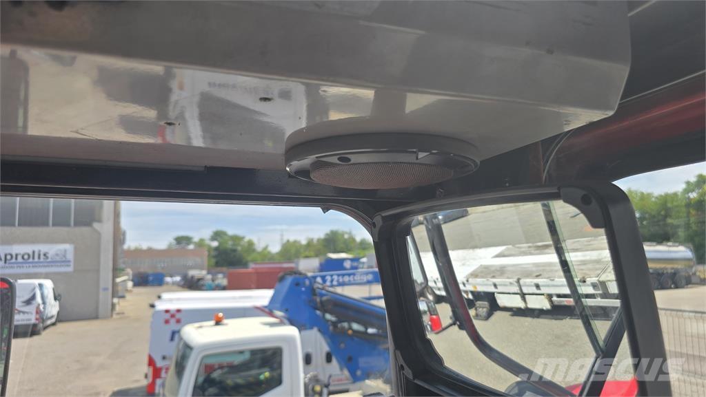 MOL YM225 Terminal çekiciler