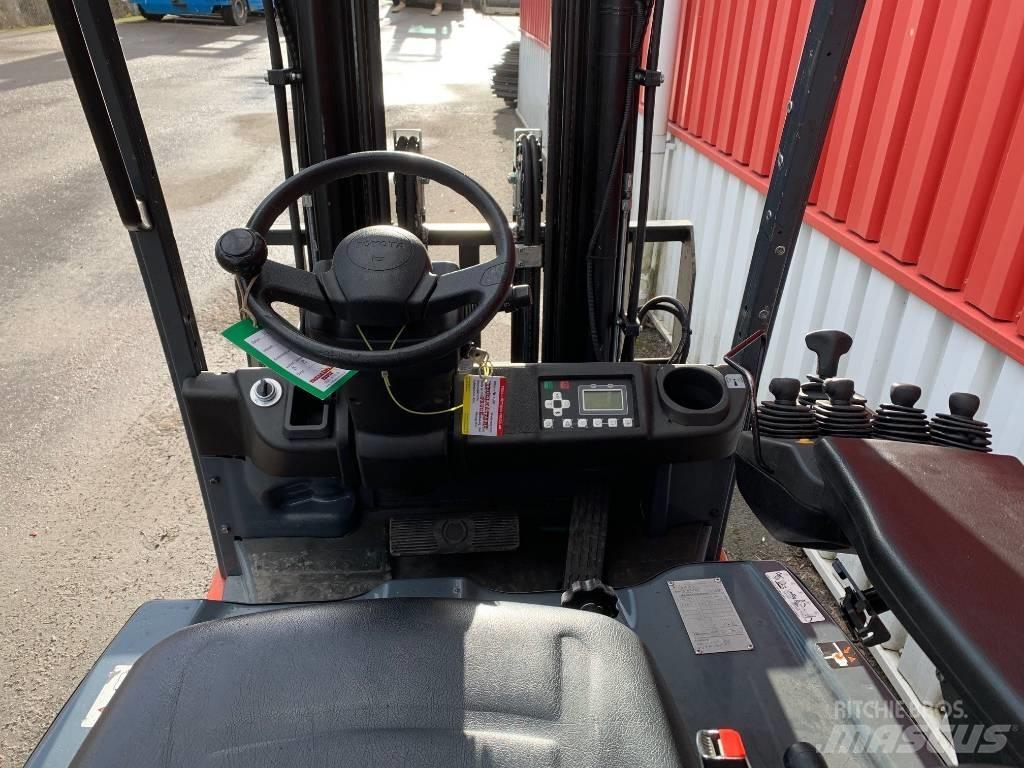 Toyota 8FBM18T Elektrikli forkliftler