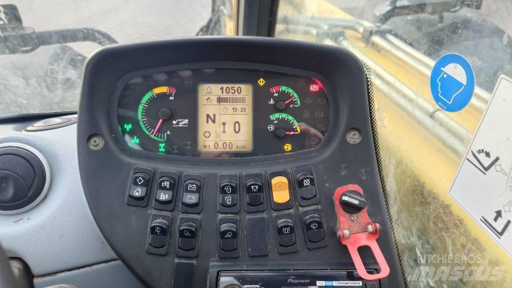 New Holland TH 7.42 Teleskopik yükleyiciler