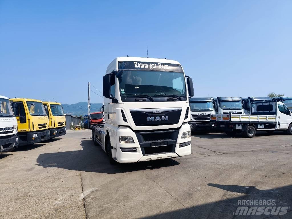 MAN TGX 26.440 Düz Platformlu Oto Çekiciler/vinçli kamyonlar