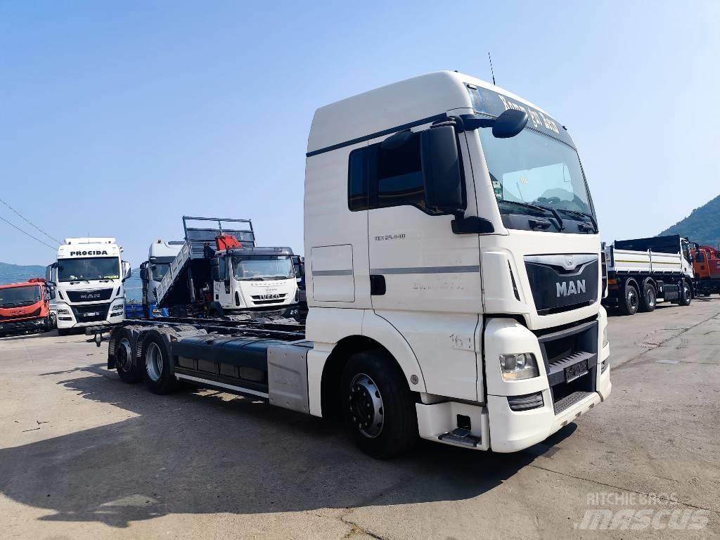 MAN TGX 26.440 Düz Platformlu Oto Çekiciler/vinçli kamyonlar