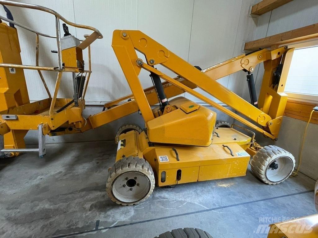 UpRight AB38N / defect Körüklü personel platformları