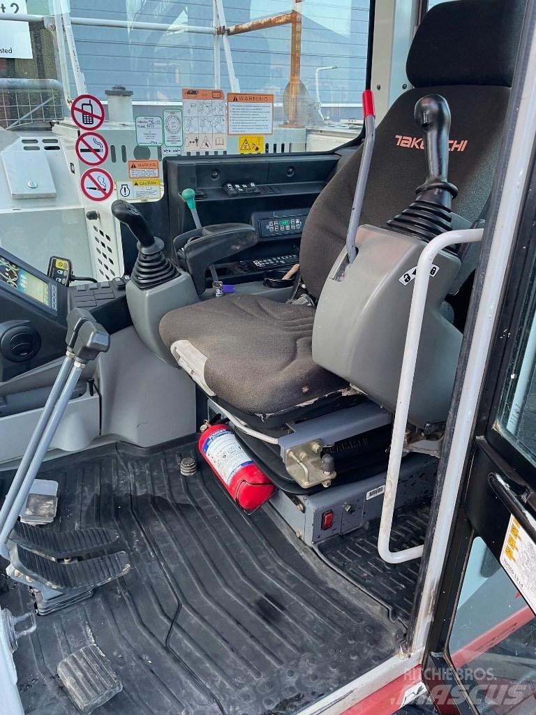 Takeuchi TB2150 Paletli ekskavatörler
